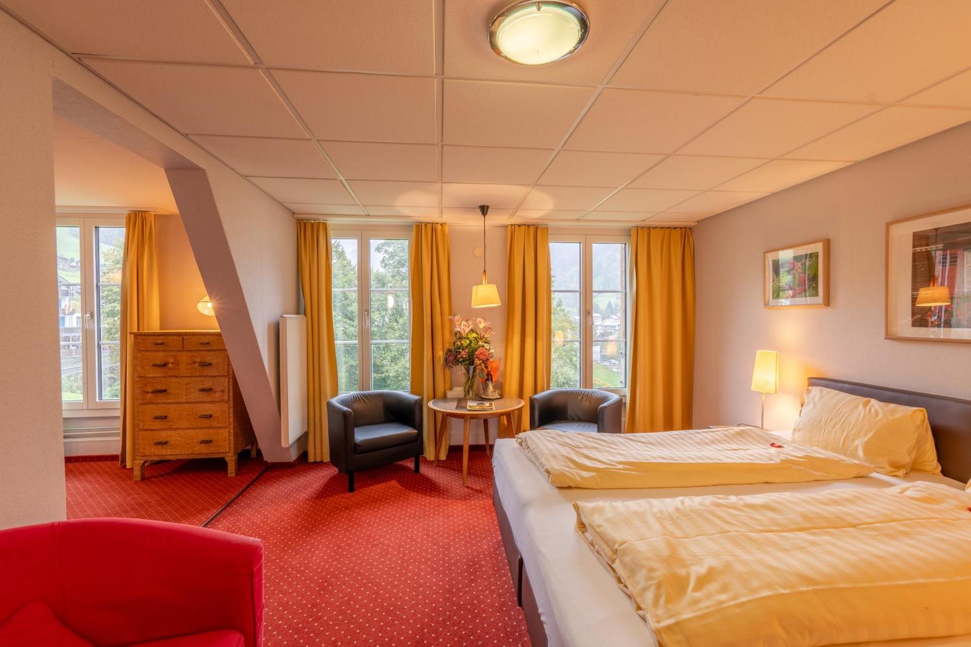 Hotel Staubbach Lauterbrunnen Ngoại thất bức ảnh
