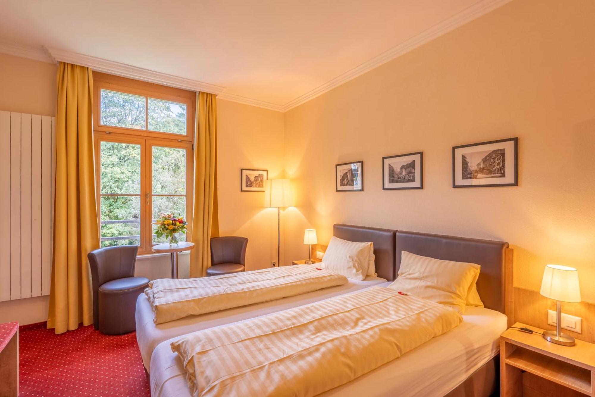Hotel Staubbach Lauterbrunnen Ngoại thất bức ảnh