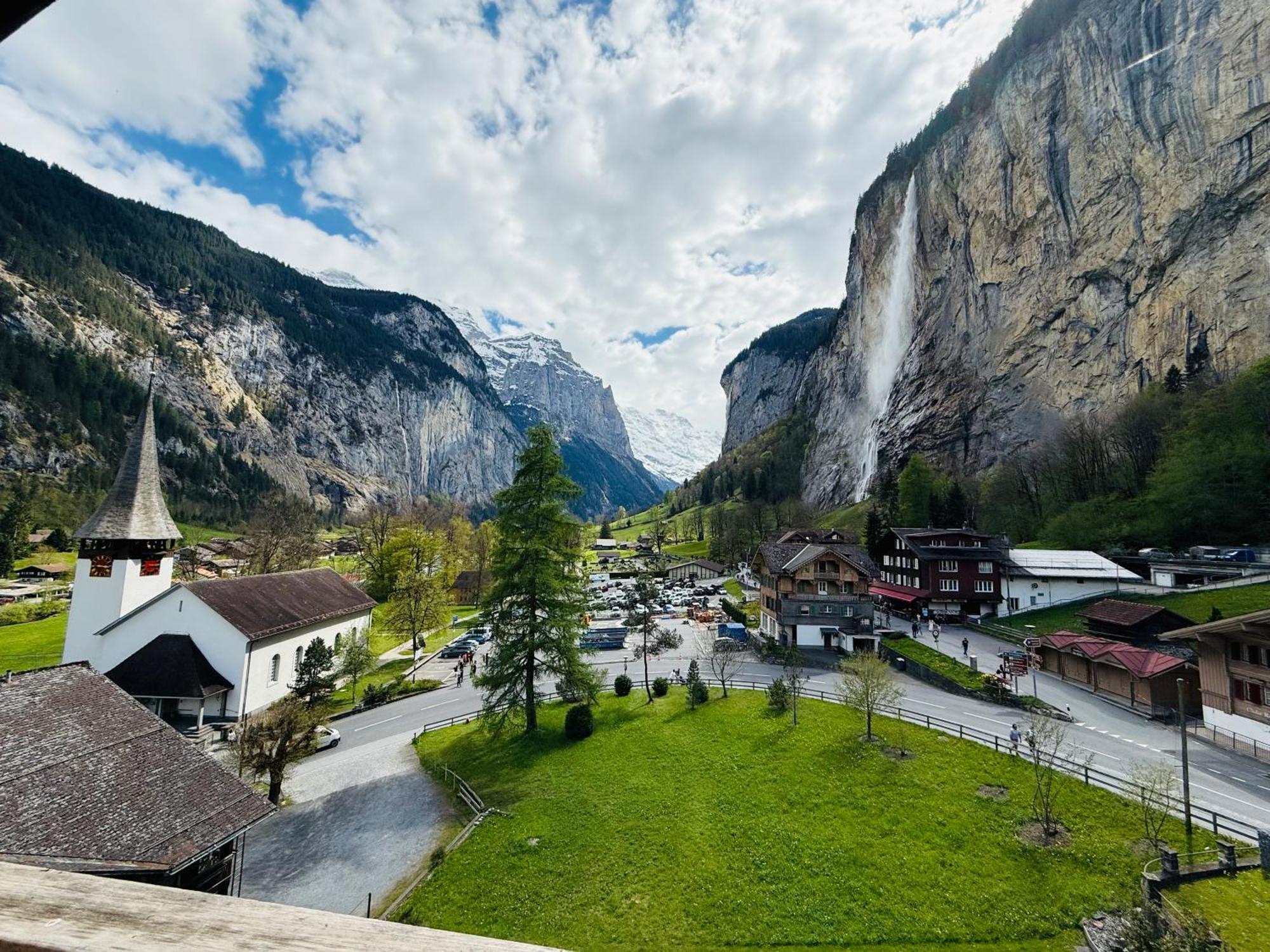 Hotel Staubbach Lauterbrunnen Ngoại thất bức ảnh