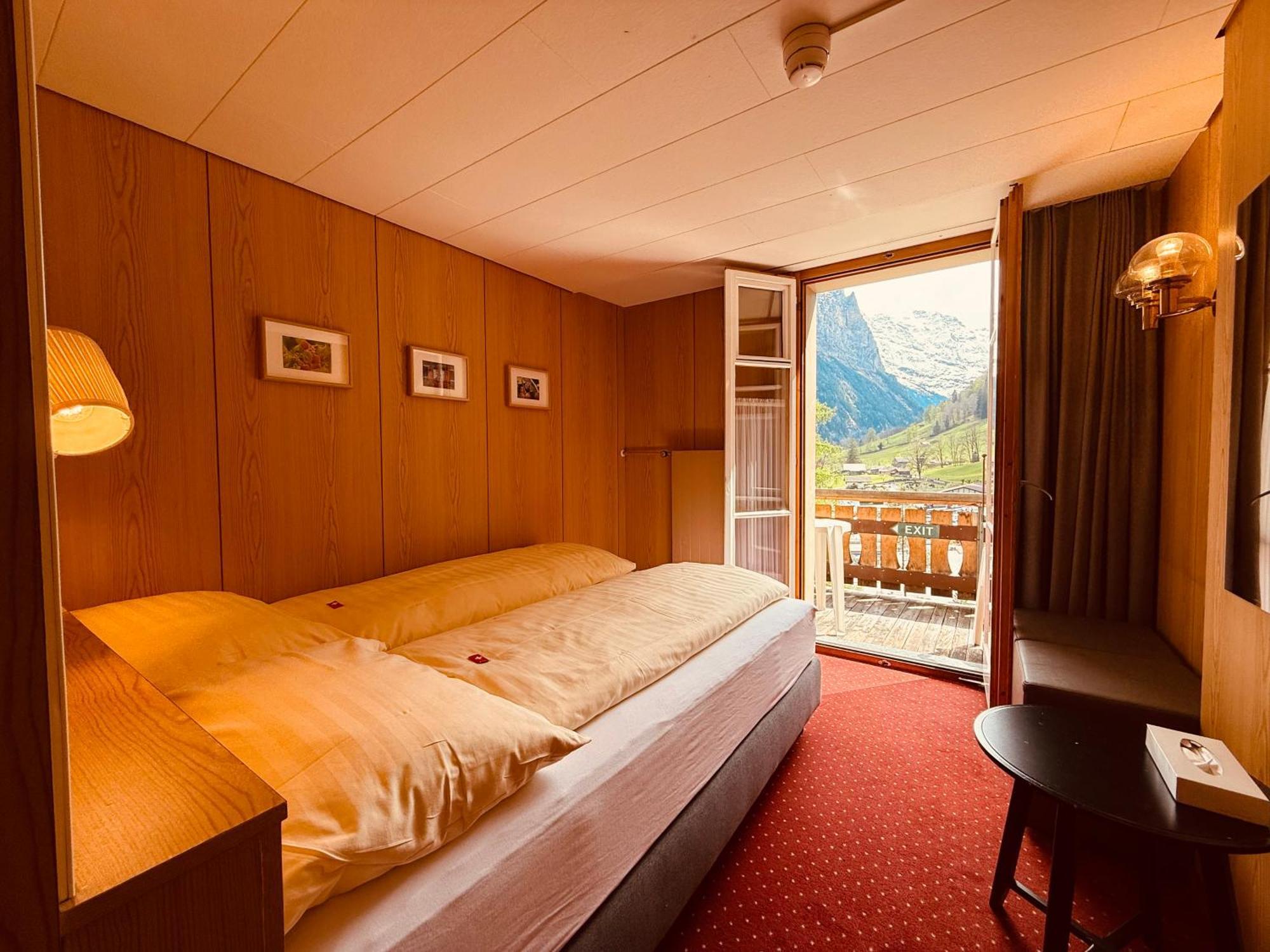 Hotel Staubbach Lauterbrunnen Ngoại thất bức ảnh